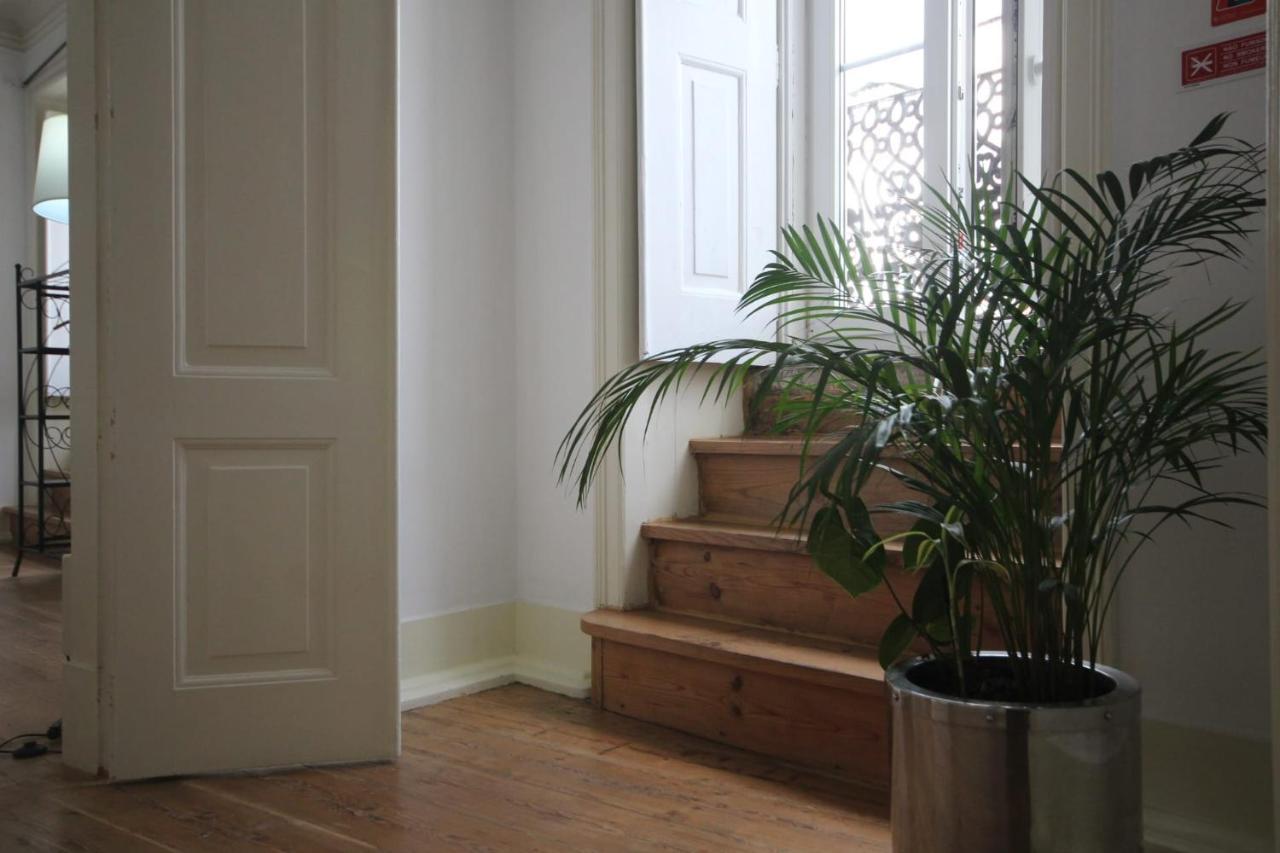 Romantic Chiado 7 -Private Small Single Room With No Outside Window Lisboa Eksteriør billede
