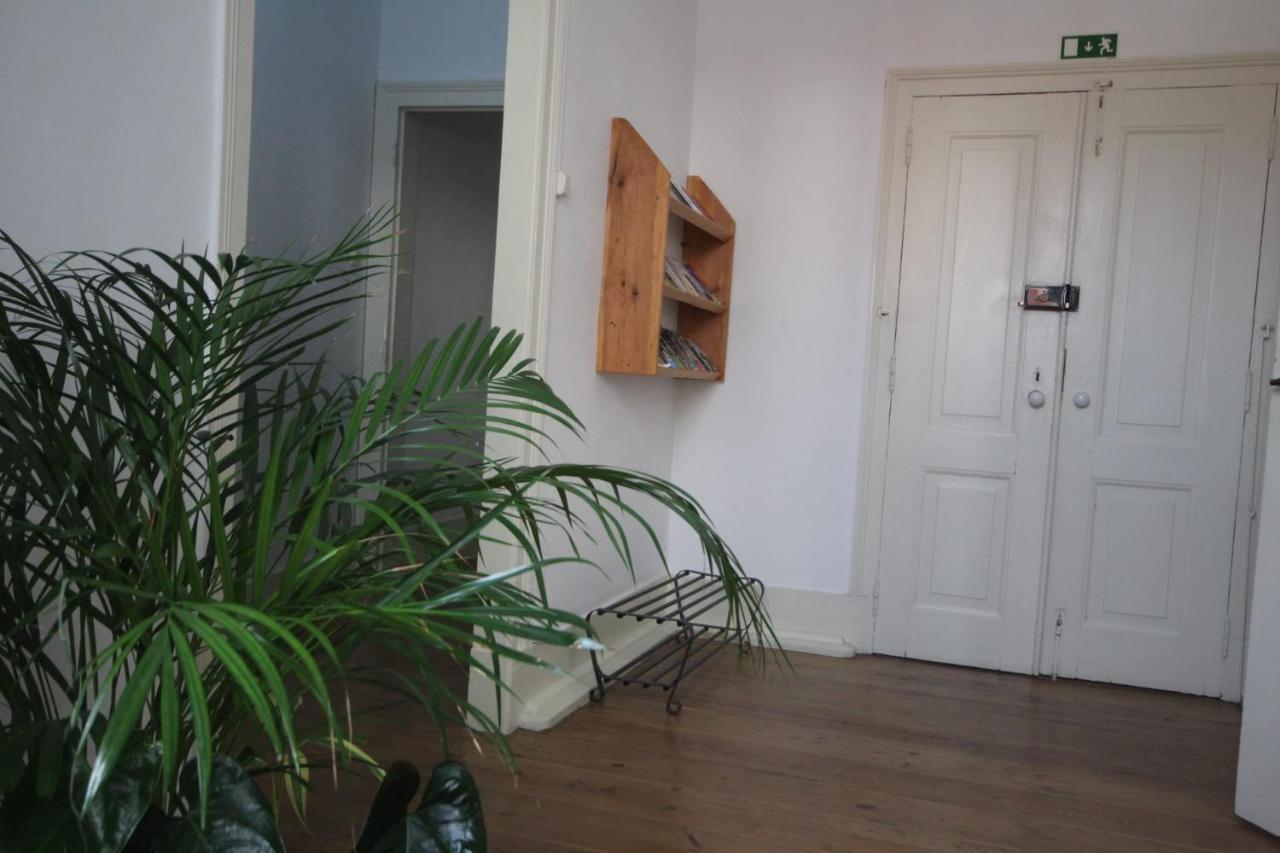 Romantic Chiado 7 -Private Small Single Room With No Outside Window Lisboa Eksteriør billede