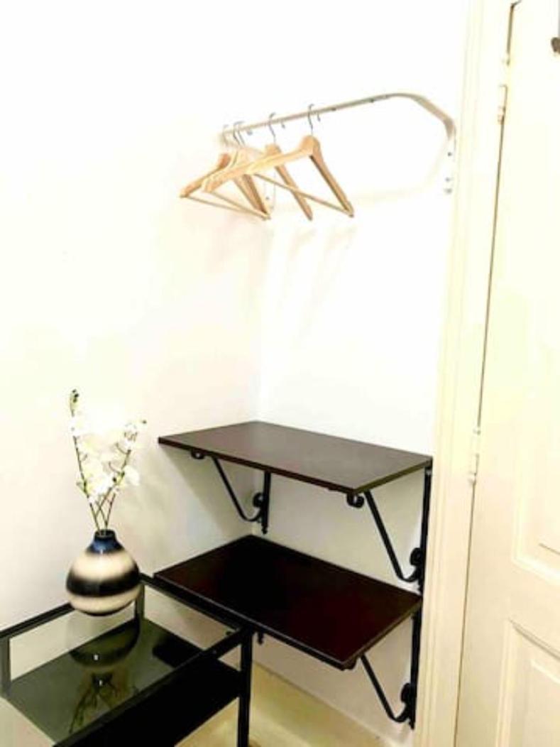 Romantic Chiado 7 -Private Small Single Room With No Outside Window Lisboa Eksteriør billede